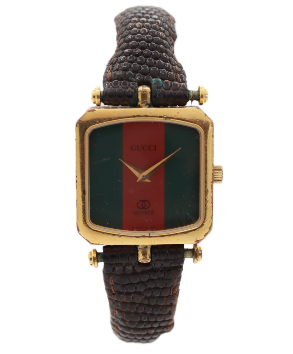 OLD GUCCI Shelley Line Quartz Watch グッチ Gucci Shelly Line 30mm Gold Vintage Quartz Watch Swiss With