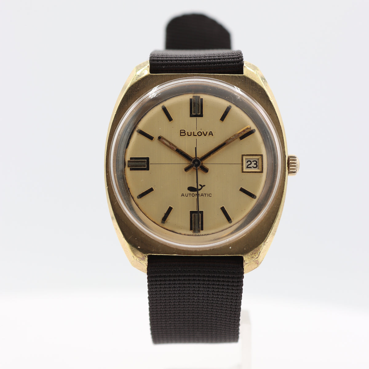 電池交換済 BULOVA レーシングクロノ41011／ 90年代ヴィンテージ 電池交換済 BULOVA レーシングクロノ41011／ 90年代ヴィンテージ