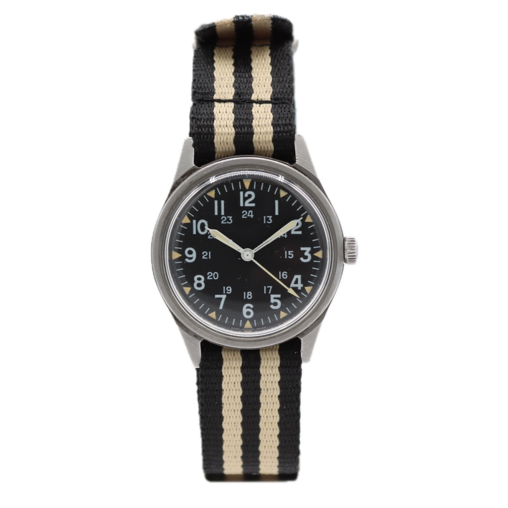 Vintage 1969 Benrus Military Style Men's Mechanical Wristwatch Swiss Steel