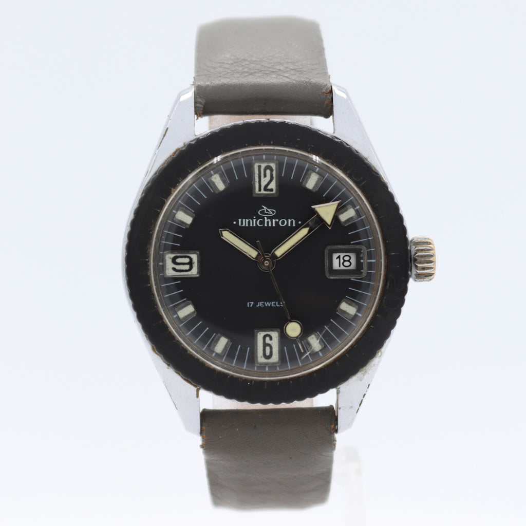 Vintage 37mm Unichron Diver Style Men's Mechanical Wristwatch Steel & Chrome