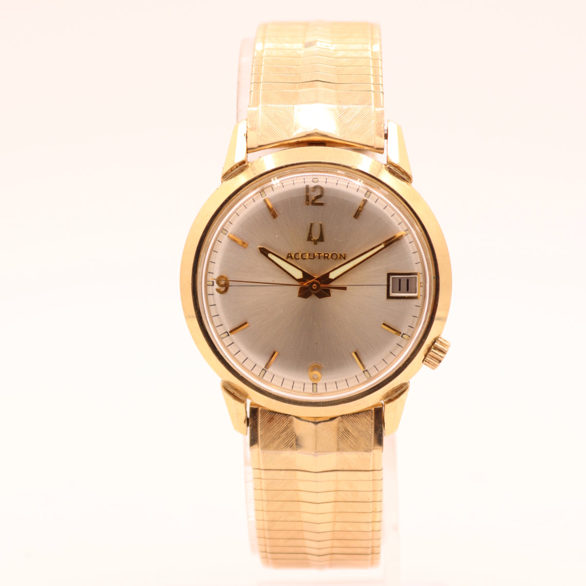 Accutron Calendar 22316-4Y 1973