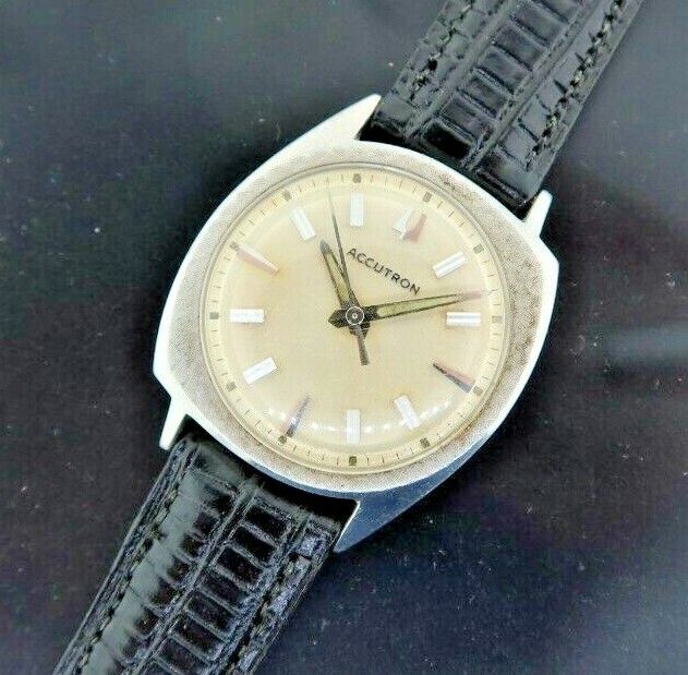 Vintage bulova offers accutron