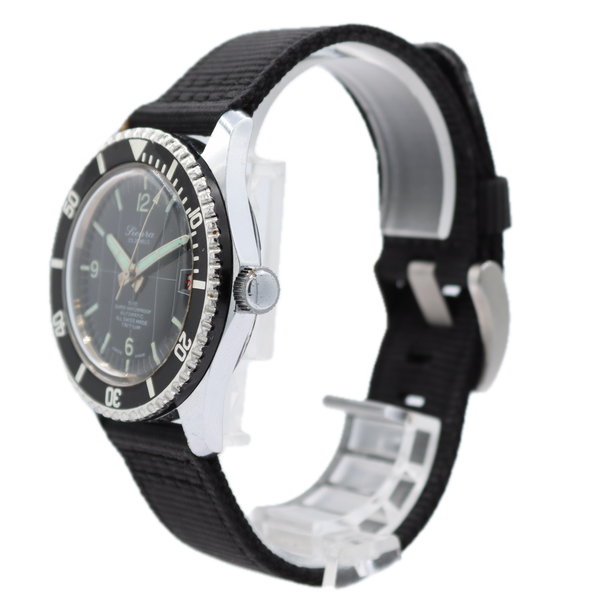 Vintage Sicura Diver Style 25 Jewel Men's Mechanical Wristwatch Swiss Steel