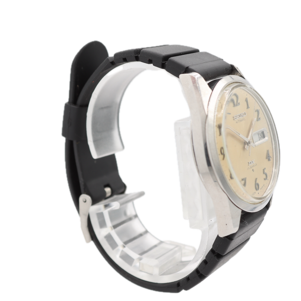 Vintage Seiko 6106-8009 Linen Dial Men's Automatic Wristwatch 6106