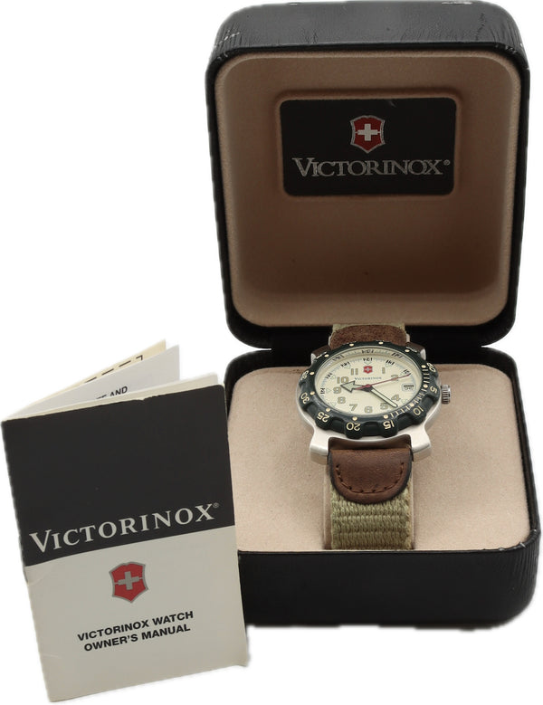 Vintage 37mm Victorinox 4.5624 Sportline Men's Quartz Wristwatch Swiss Steel