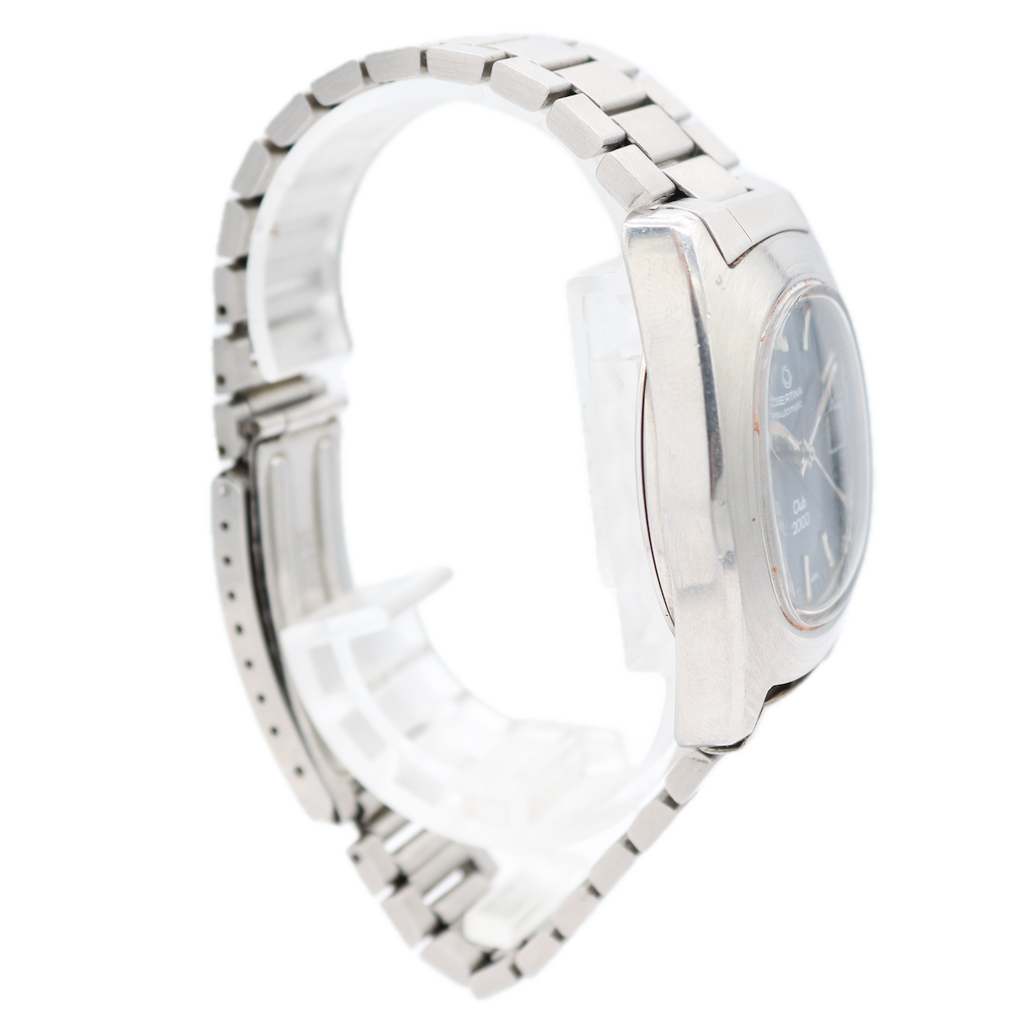 Vintage 36mm Certina Club 2000 Men's Automatic Wristwatch 25-651M