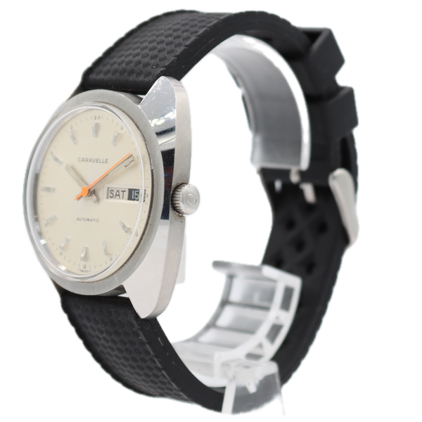 Vintage 1970 Caravelle Cream Dial Men's Automatic Wristwatch Steel Day Date