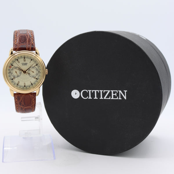 2023 Citizen 6355-G31191 Triple Date Men's Quartz Wristwatch Gold Tone W/Box