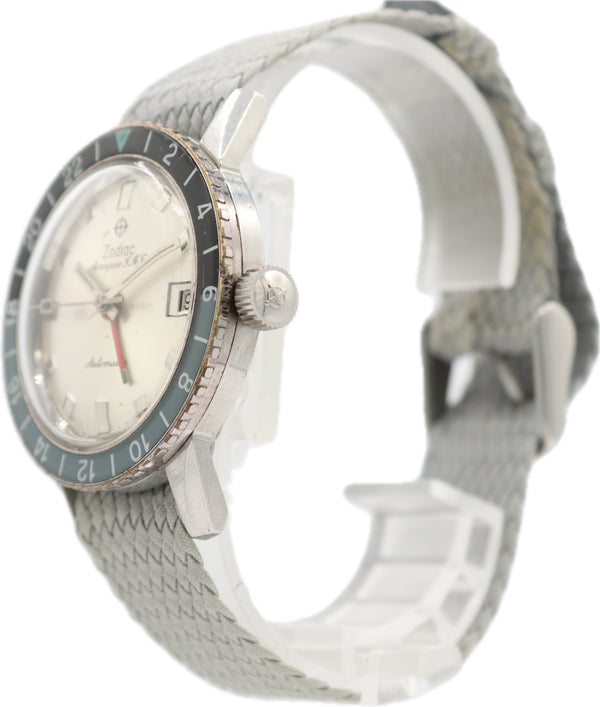 Vintage 35mm Zodiac Aerospace GMT Men's Automatic Wristwatch Swiss Steel
