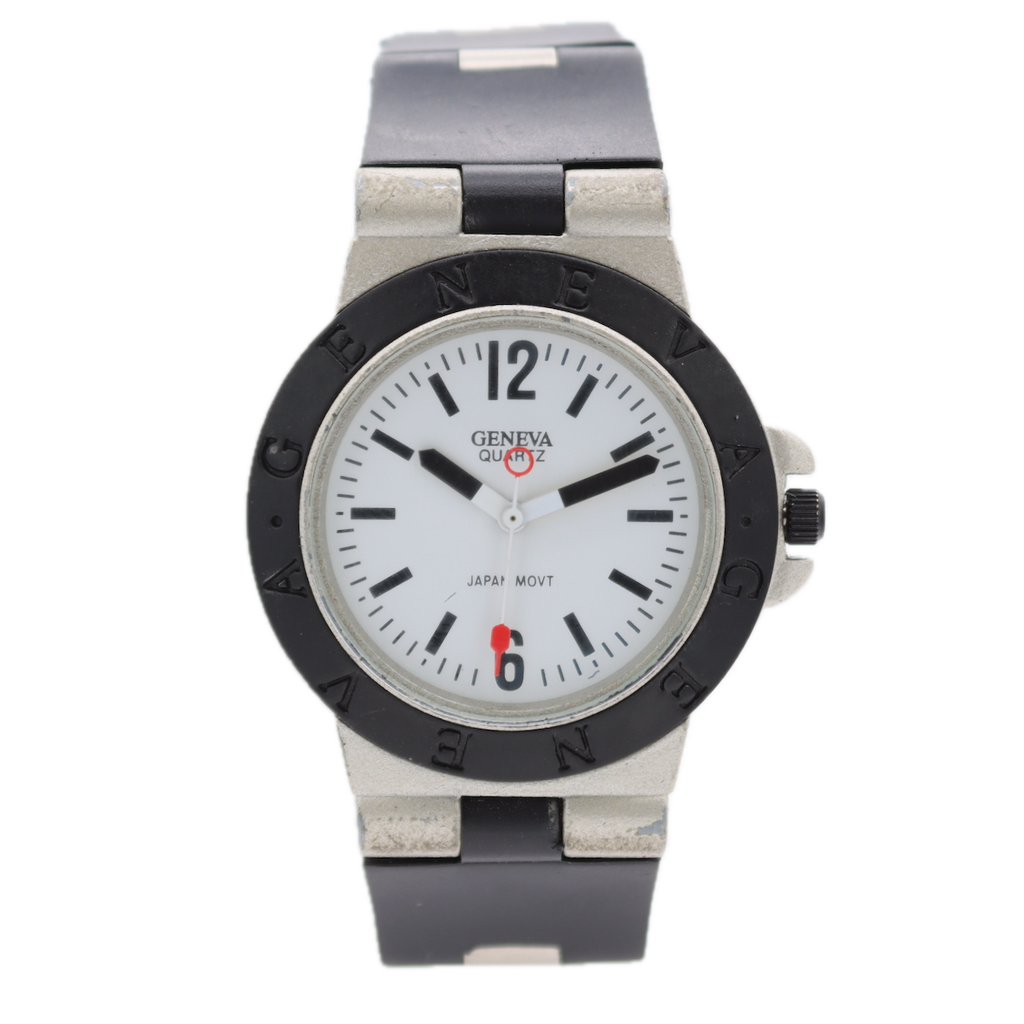 Vintage 37.5mm Geneva White & Black Dial Men's Quartz Wristwatch Japan Steel
