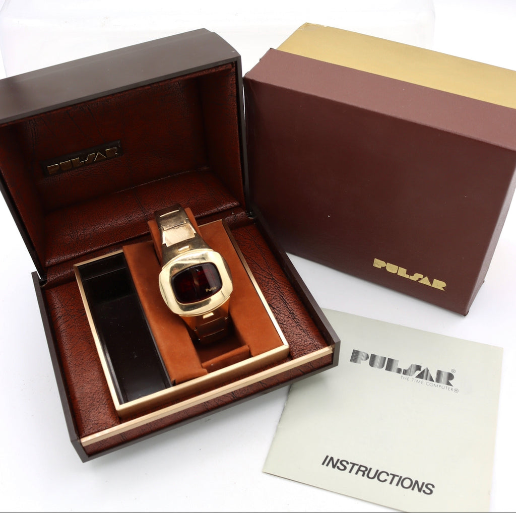 Vintage 37mm Pulsar 5201-2 Pulsar Men's Quartz LCD Wristwatch Japan 14k GF