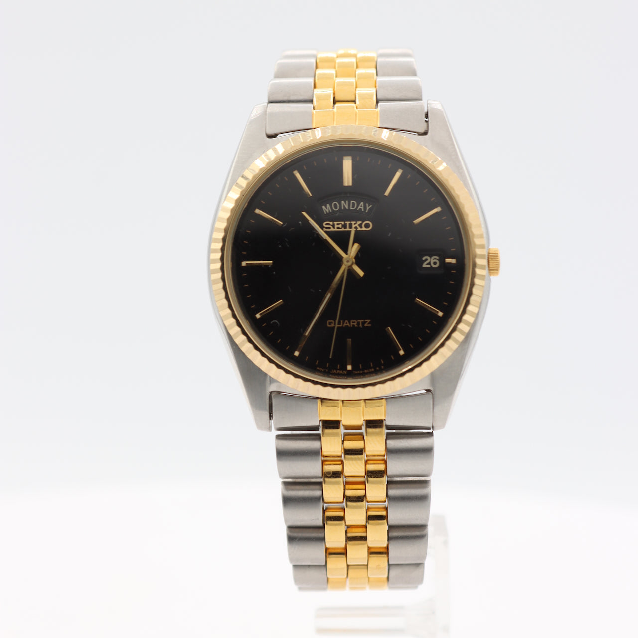 36mm 2000 Seiko 7N43-8A49 Day Date Men's Quartz Wristwatch 7N43