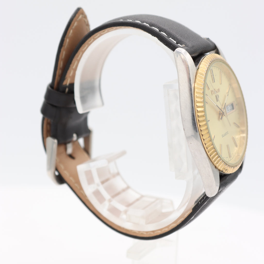 Vintage Pulsar Y113-8129 Fluted Day Date Men's Quartz Wristwatch