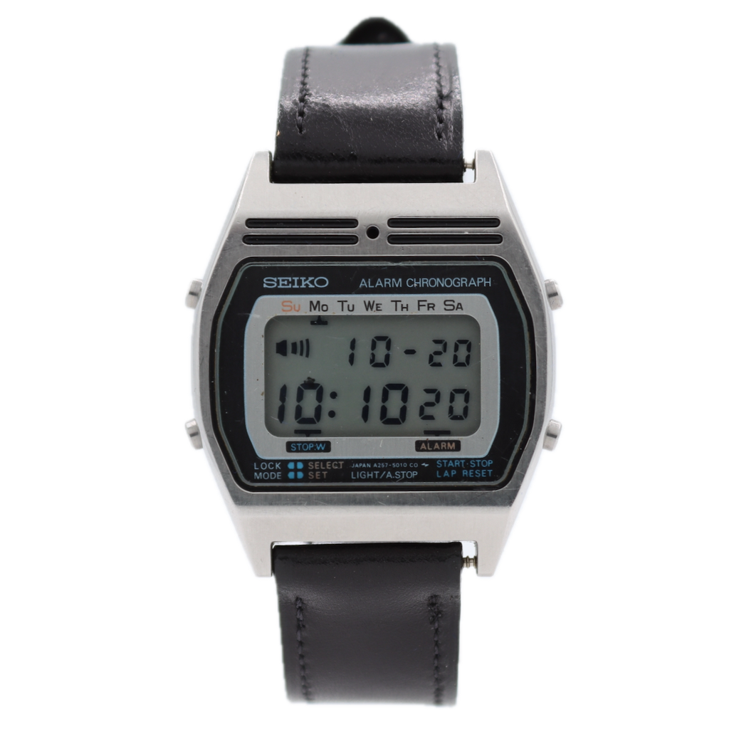 Seiko A257-5010 Alarm Chronograph Men's Digital LCD Wristwatch Steel With Box