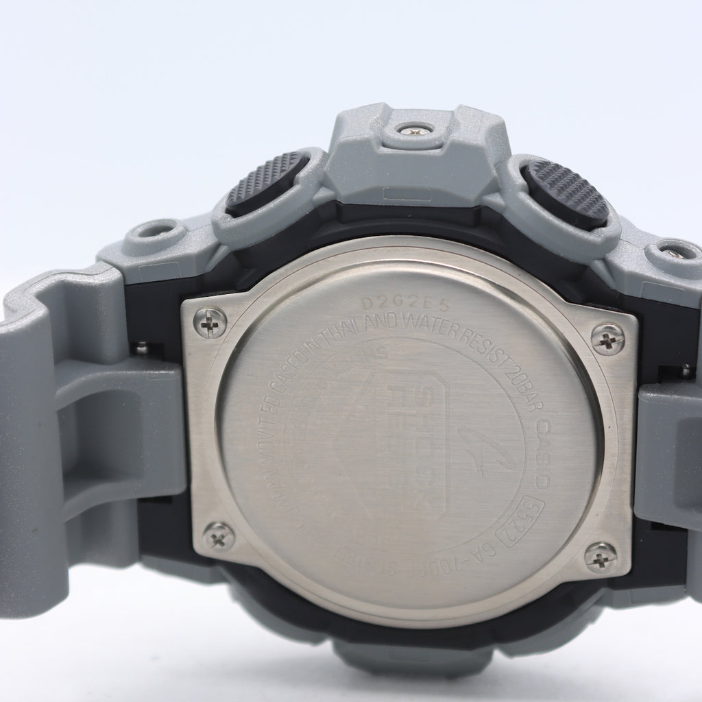 Casio G-Shock GA-700FF-8ACR WR20BAR Men's Quartz LCD Wristwatch