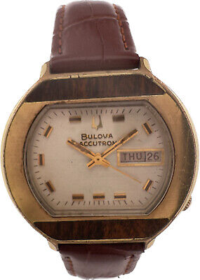 Vintage 1973 Accutron Woody Men's Tuning Fork Wristwatch