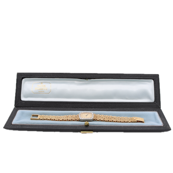 Vintage Patek Philippe 4102-2 Ellipse Ladies Mechanical Wristwatch 18k Gold