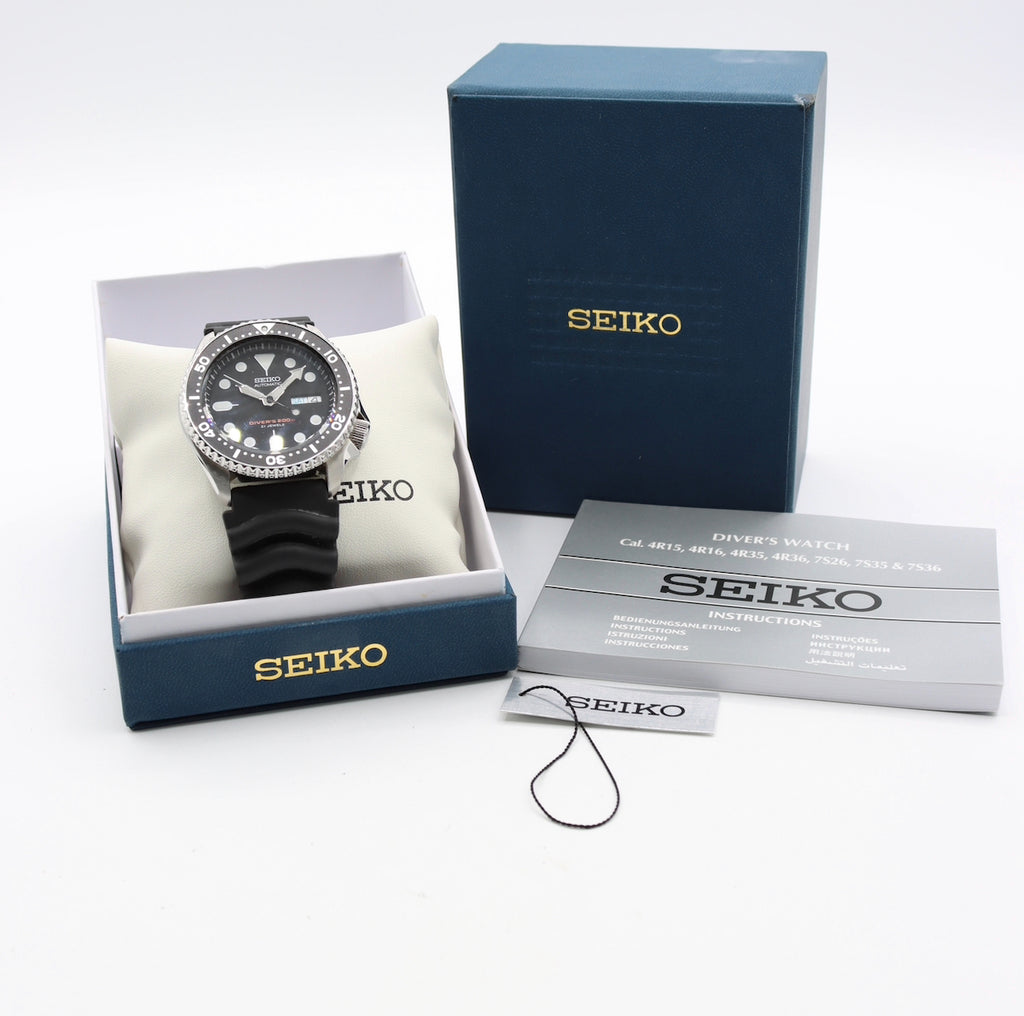 42mm Seiko SKX007J1 JDM Diver Style Men's Automatic Wristwatch 7s26 Japan Steel