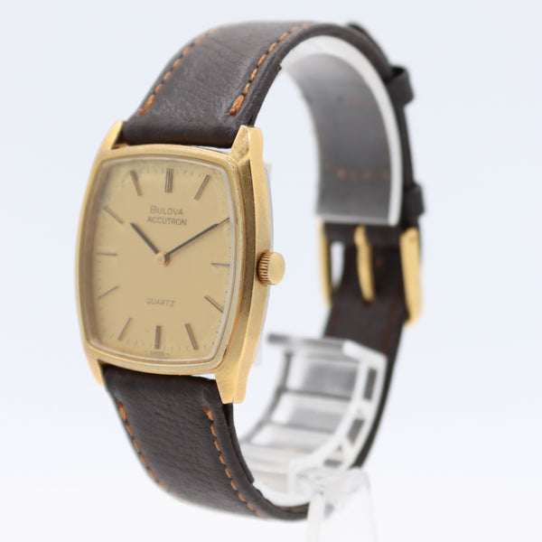 Vintage 1979 Bulova Accutron Golden Men's Quartz Wristwatch 2480.10 Gold Tone