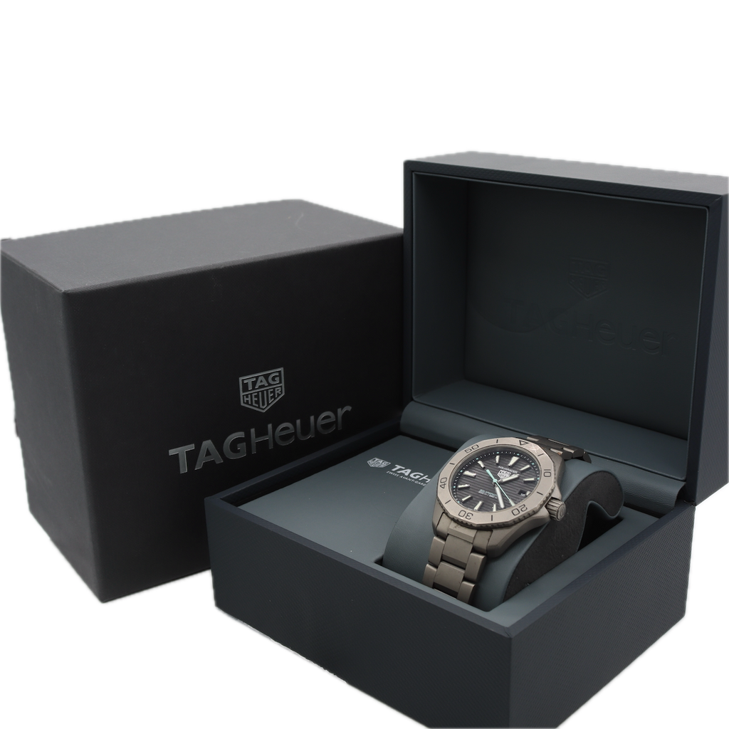 Tag Heuer WBP1180.BF0000 Aquaracer Men's Quartz Wristwatch Swiss Titanium