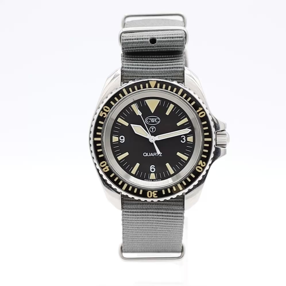 CWC Royal Navy Divers Re-Issue RN300-83 QM60