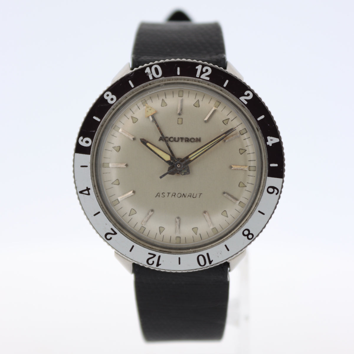 Accutron Astronaut Day Night 1969