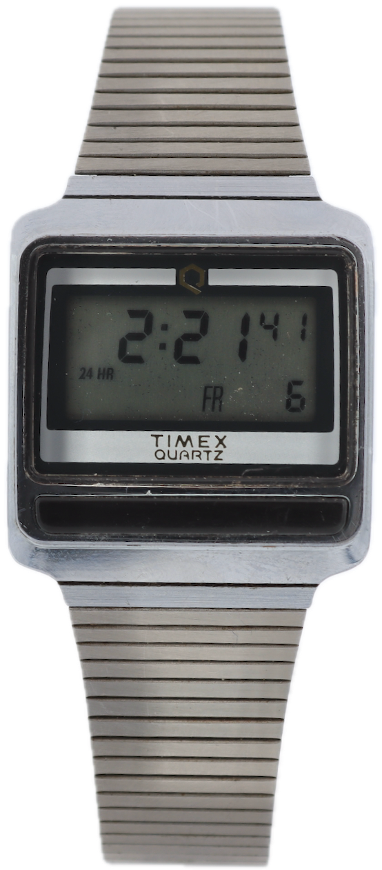 Timex Q Bar Button 1980s