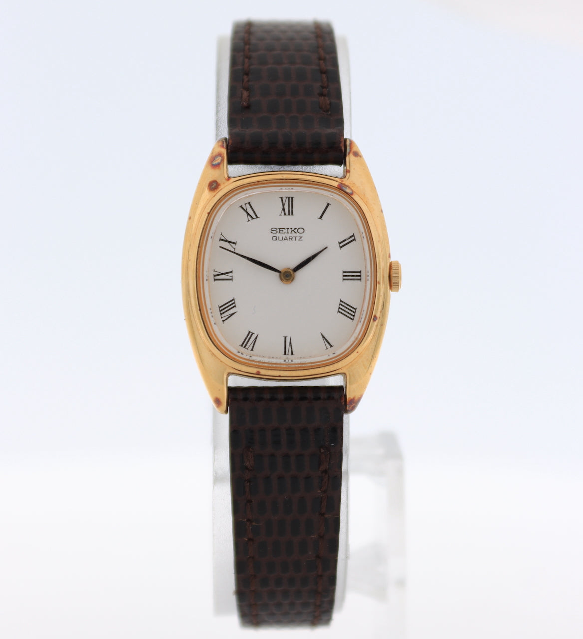 Seiko Gold tone 2P20-5630