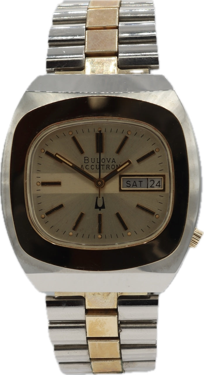 Accutron Chunky Day-Date 1975